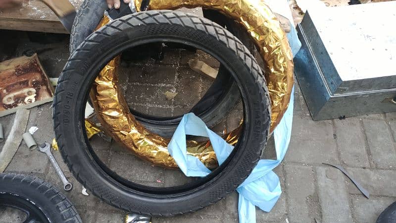 Motorcycle tyre for sale 2