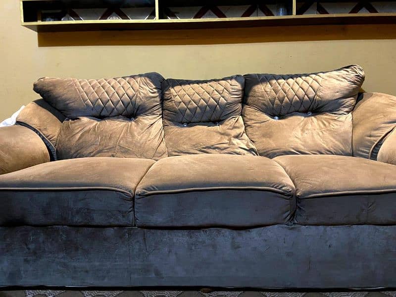 new sofa 2 month used 3