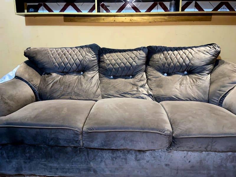 new sofa 2 month used 11