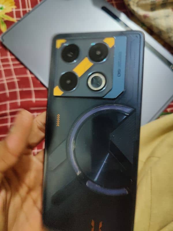 infinix gt20 pro 12 256 complete box minorsa. dot ha Baki all okay hai 3