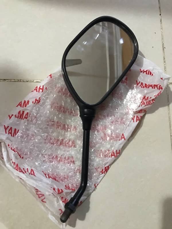 Yamaha Original mirror 0