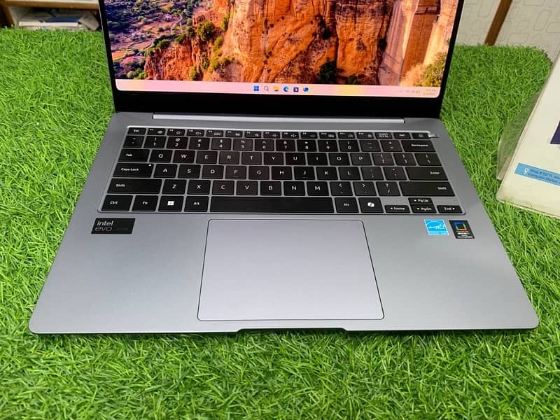 Samsung Galaxy Book4 Pro 4