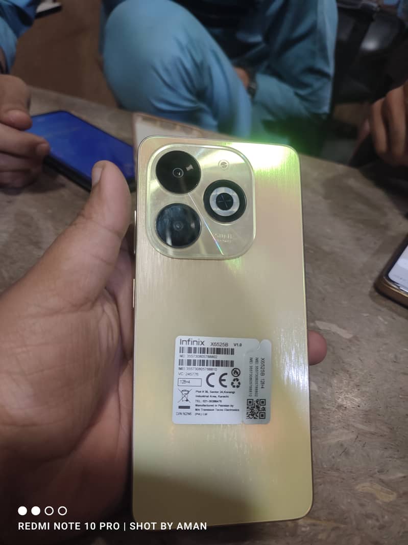 Infinix Smart 8 4/128 2