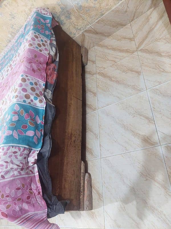 king wooden bed for sale urgent 7