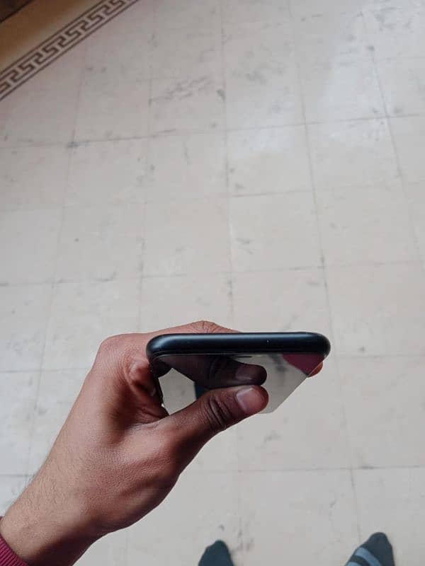 iphone XR 3