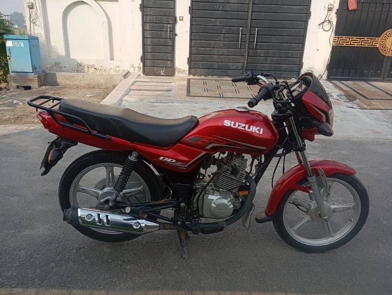 Suzuki 110 red colour 1