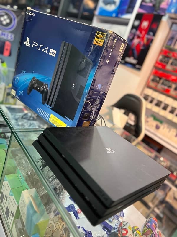 PS4 Pro 1TB 7216 series sealed unit with box 2