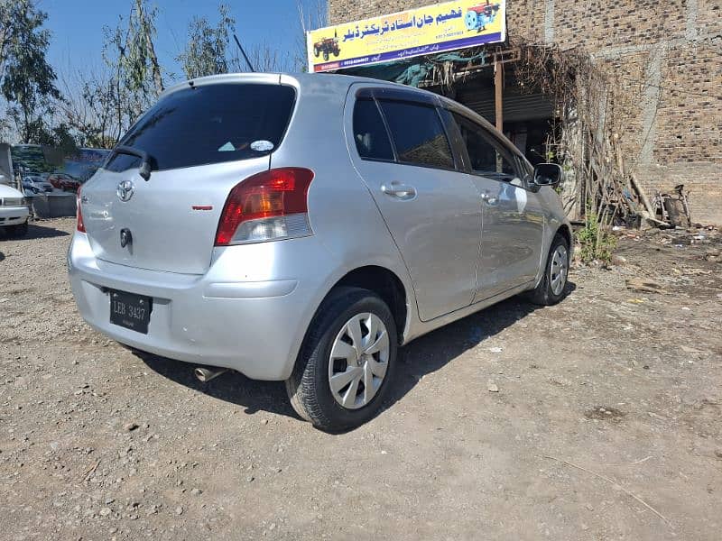 Toyota Vitz 2009 8