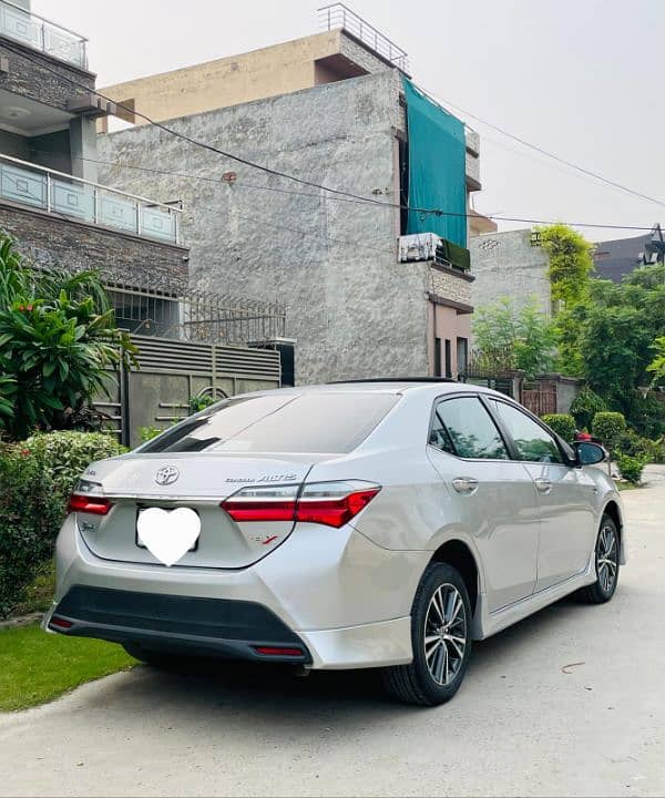 Toyota Altis Grande 2021 5