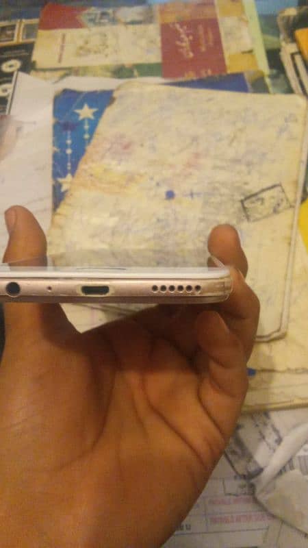 oppo A57 pta prove 4/64 Ram Rom All ok set hai urgent sale 0