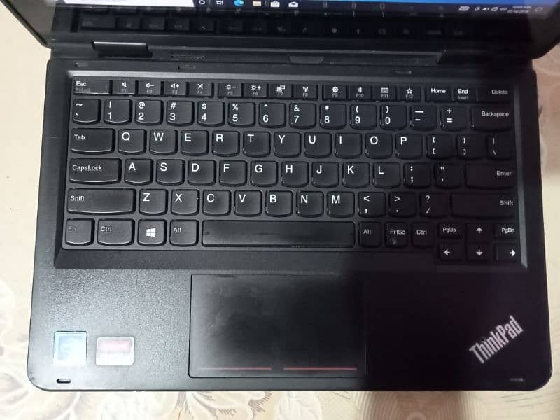 Lenovo laptop 3