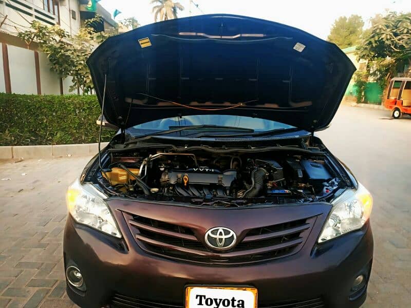 Toyota Corolla GLI 2014 Limited Edition 11