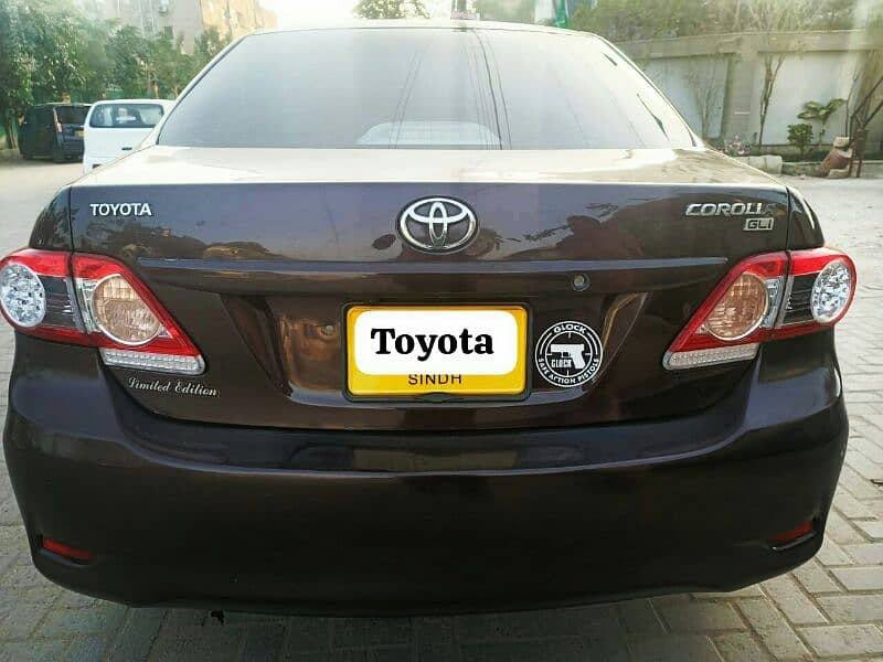 Toyota Corolla GLI 2014 Limited Edition 14