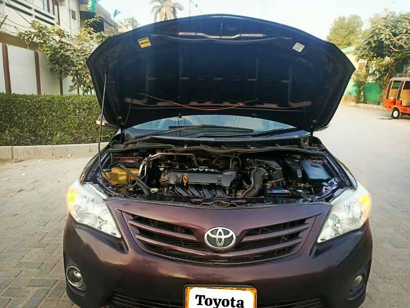 Toyota Corolla GLI 2014 Limited Edition 16