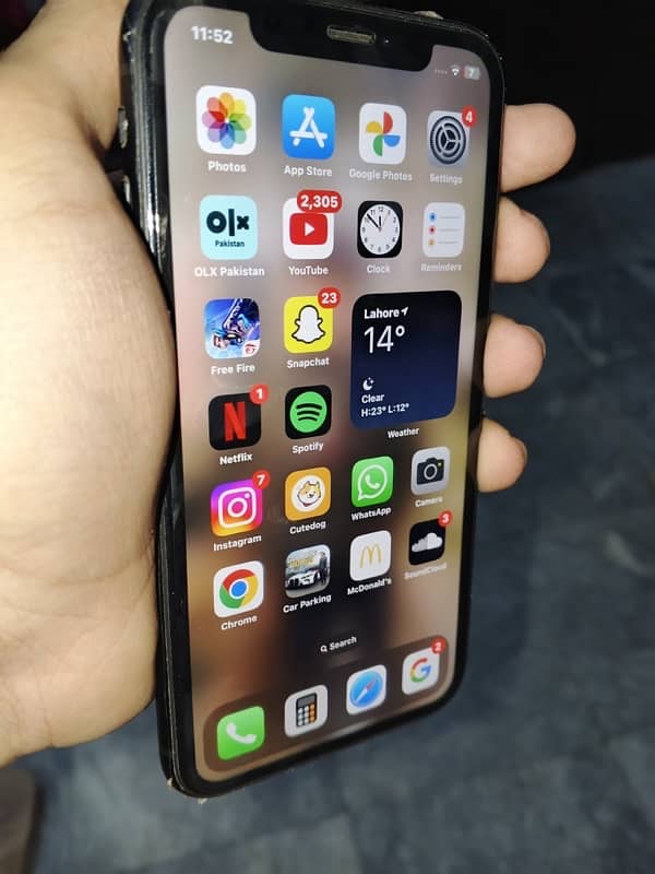 Iphone xr 4