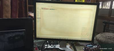 24 inch LCD DELL MONITOR (RUNNING CONDITION) CHEAP