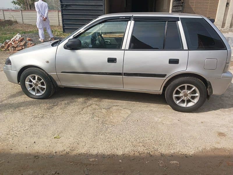 Suzuki Cultus VXR 2014 5