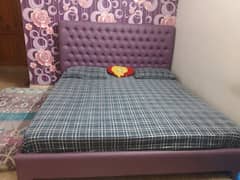 Queen Bed with Mattress