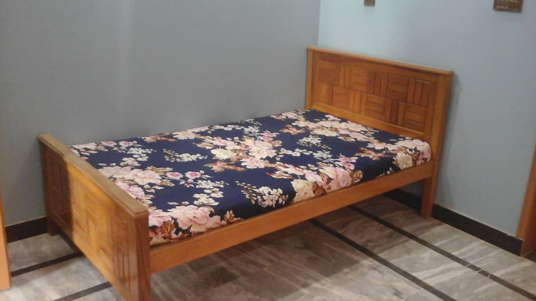 Single bed 0