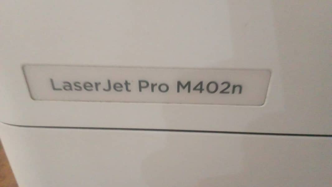 HP LaserJet Pro M402dn in A+ Condition 3