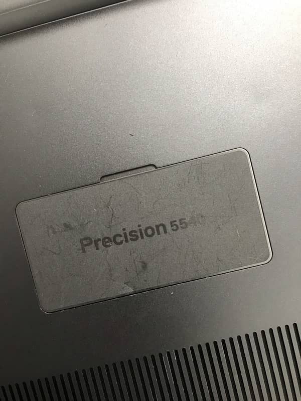 Dell Precision 5540 i9 9th gen with HK processor 4