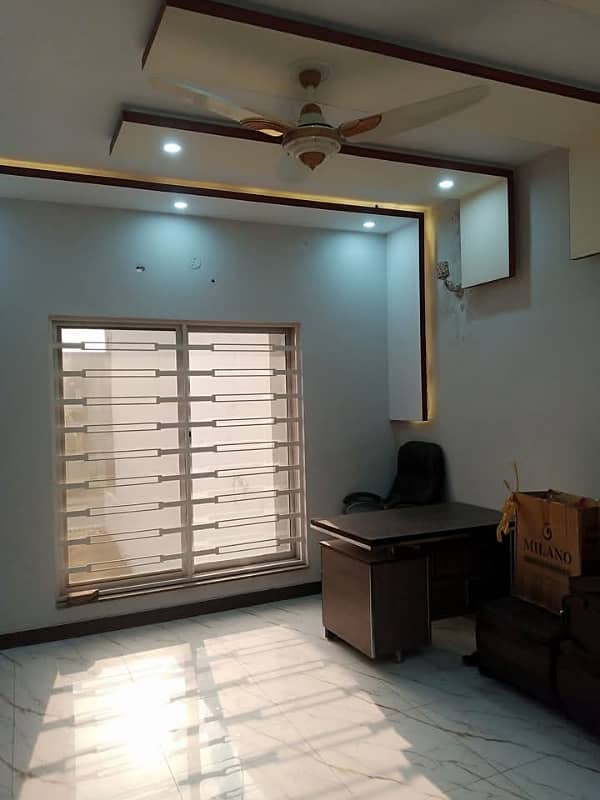 10 Marla Beautiful Upper Portion for Rent 6