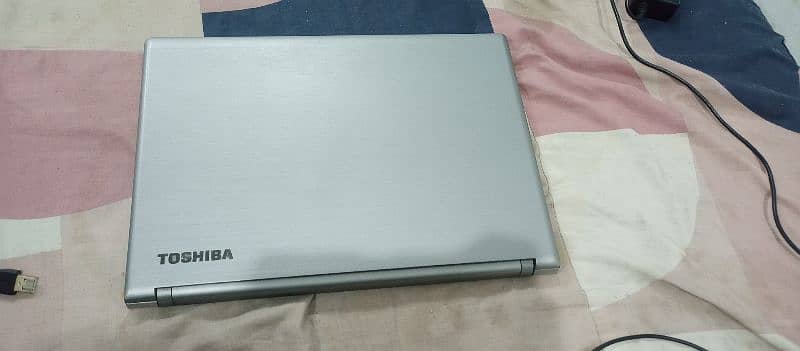 Toshiba Core i5 6th Generation excellent for graphic designing 1