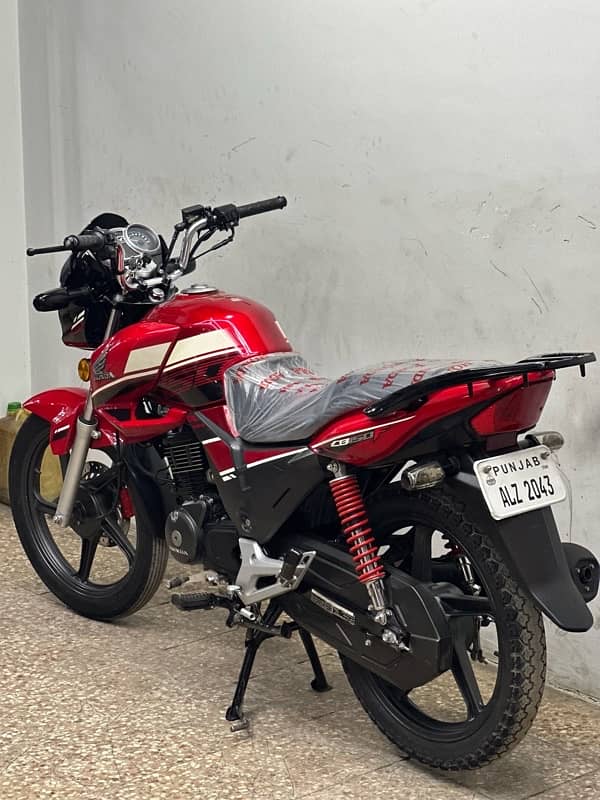 honda cb150f 2022 mode ( punjab registered ) 6