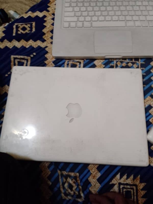 mac books for sale 4