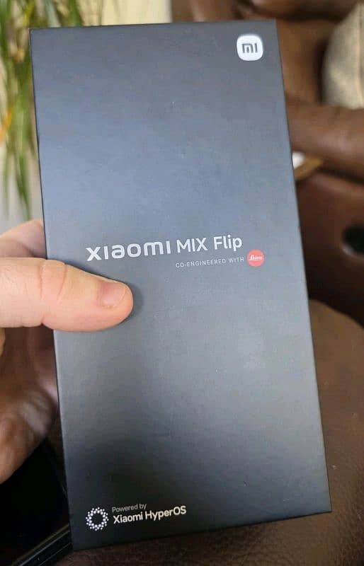 Xiaomi MIX Flip Phone 5G 12GB+512GB - Dual SIM - Black - UK Version 10