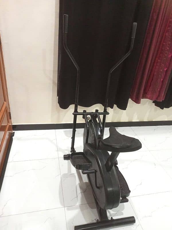 Elliptical Exercise Cycle Machine 2