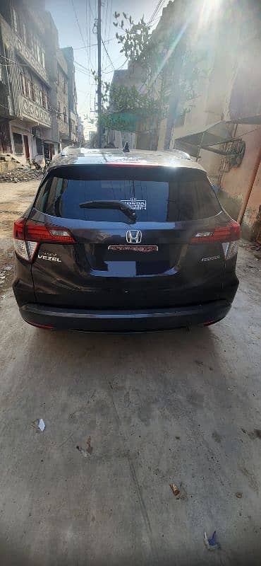 Honda Vezel 2013 1