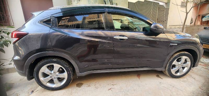 Honda Vezel 2013 3