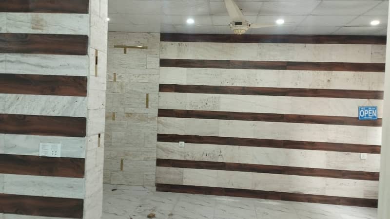 3 Marla Office Available For Rent Kohinoor one Faisalabad 2