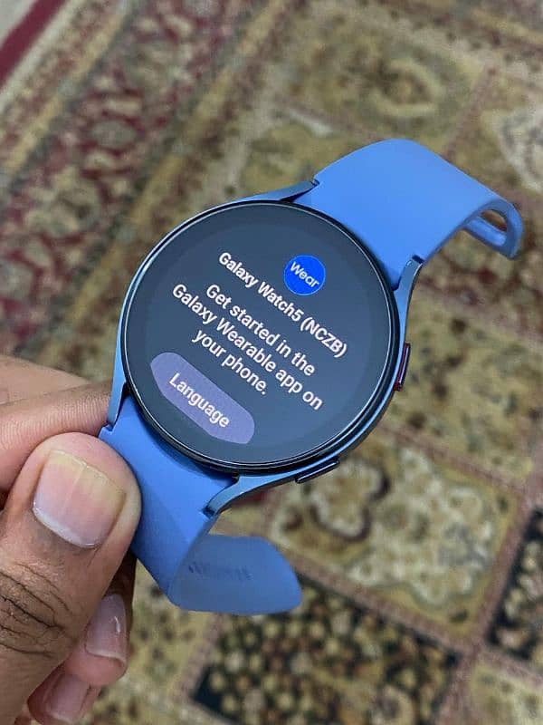 Samsung Galaxy Watch 5 Sapphire Blue 1