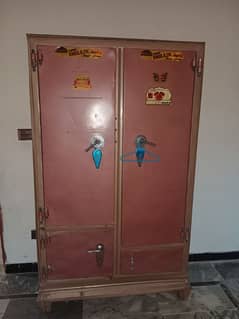 wardrobe, cupboard, almari for sale