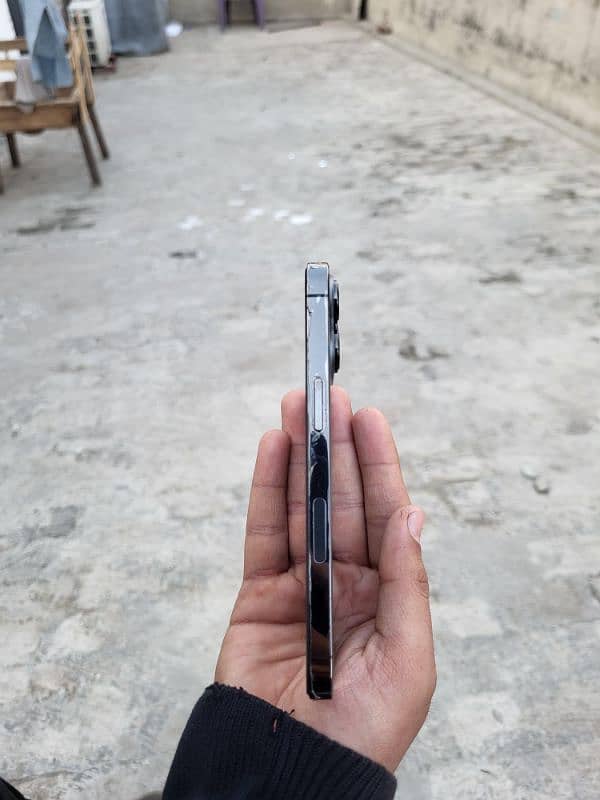 Iphone 13 pro 128gb non pta jv 5