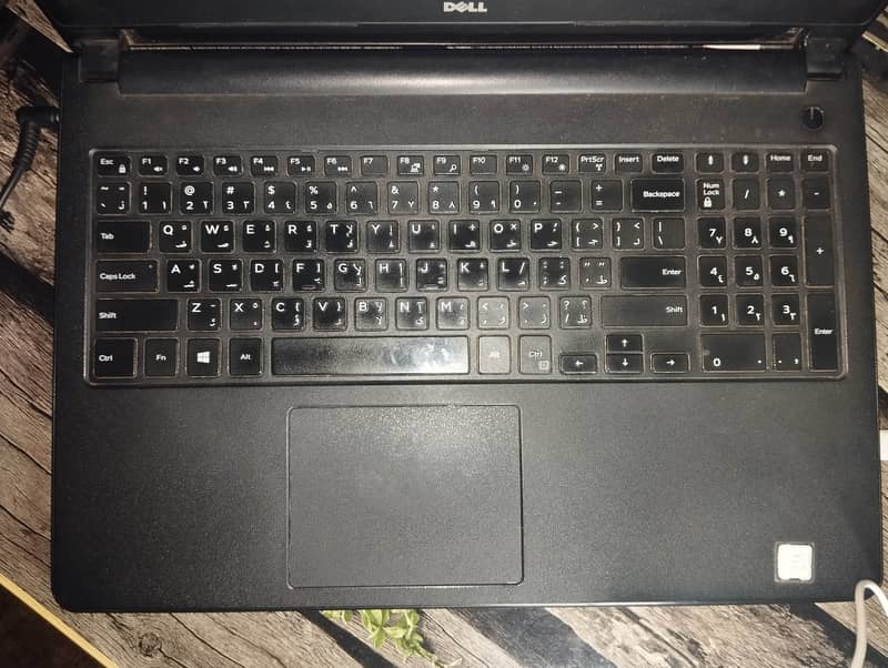 Dell Inspiron 5559 i5 6th gen, 16gb ram, 500Hdd, 256SSD, AMD Radeon R5 1