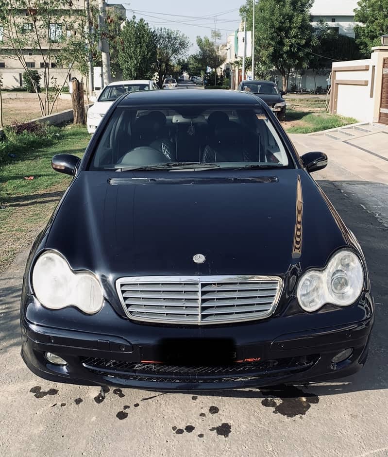 Rare Mercedes c240 v6 elegance supercharged 2002 1