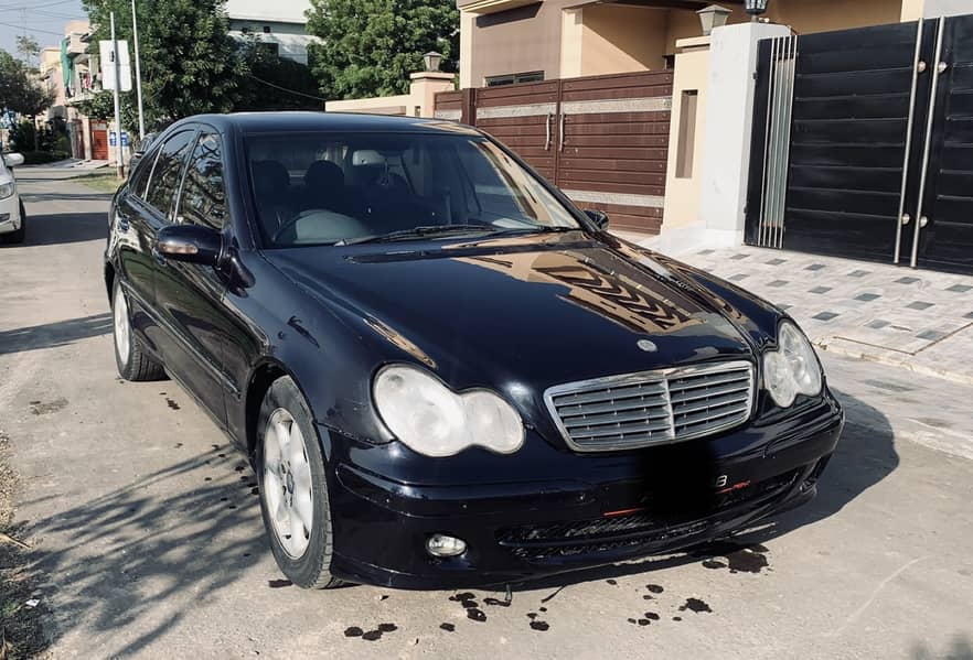 Rare Mercedes c240 v6 elegance supercharged 2002 7