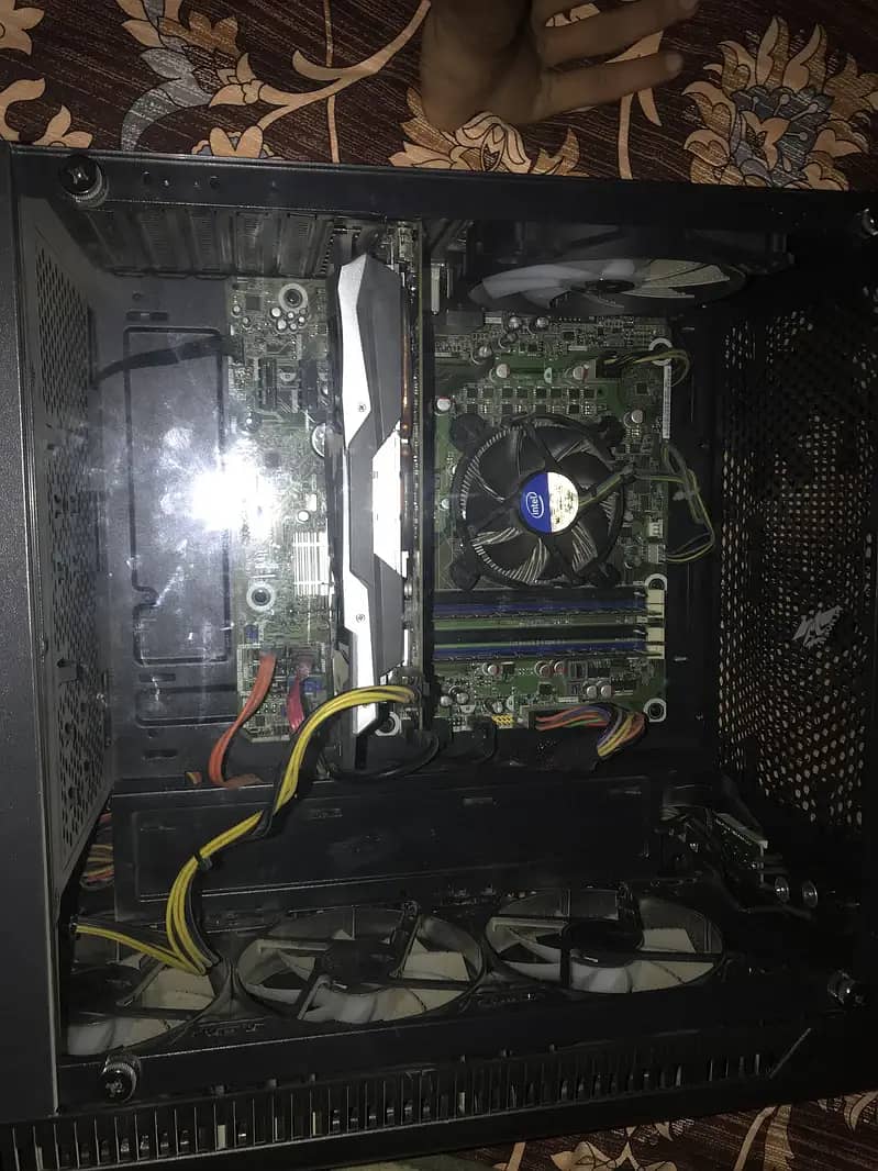 RGB GAMING PC FOR SALE BEST FIR GAMING AND EDITING 5