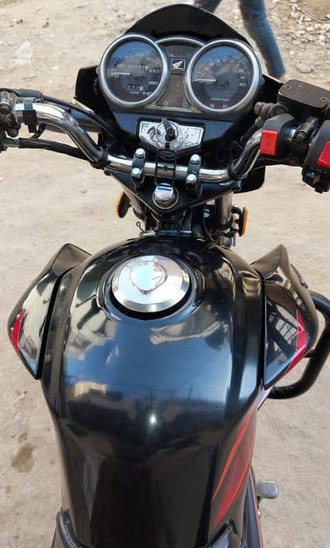 Honda CB 150f model 2021 03048376761 3