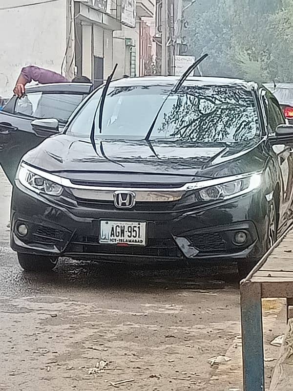 Honda Civic Oriel 2018 8