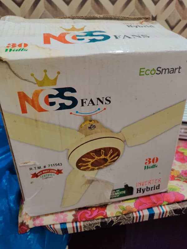 Eco Smart NGS DC Fan - 30W - excellent condition - with remote and box 5