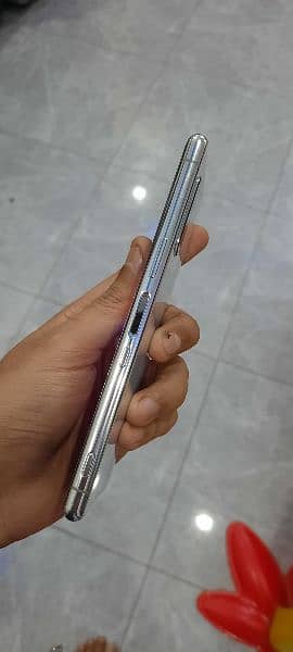 Sony xperia 5 available in good condition 6gb 64gb official Pta approv 9