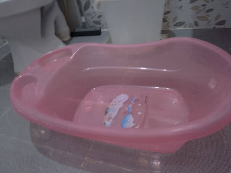 Bath Tub ( BABY) 0