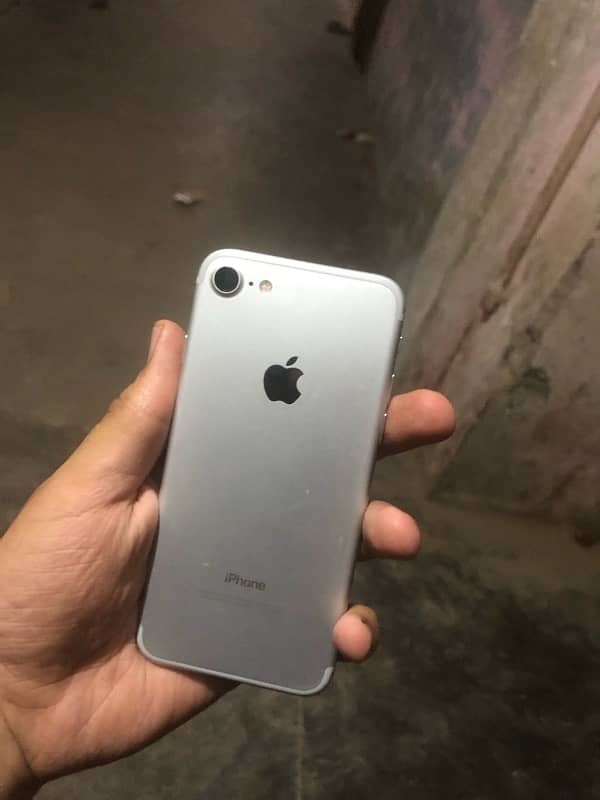 IPHONE 7 Pta 10/10 condition 32 gb storage no folt no issues 1