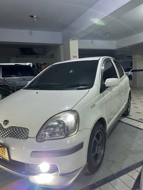 Toyota Vitz 2003 1