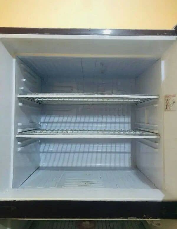 Orient fridge for sale medium size 3