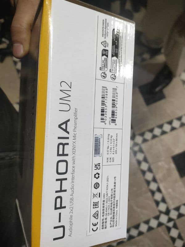 Behringer U-PHORIA UM2 1